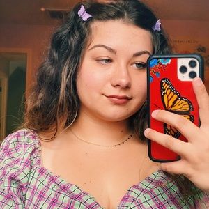 Meet your Posher, Olivia